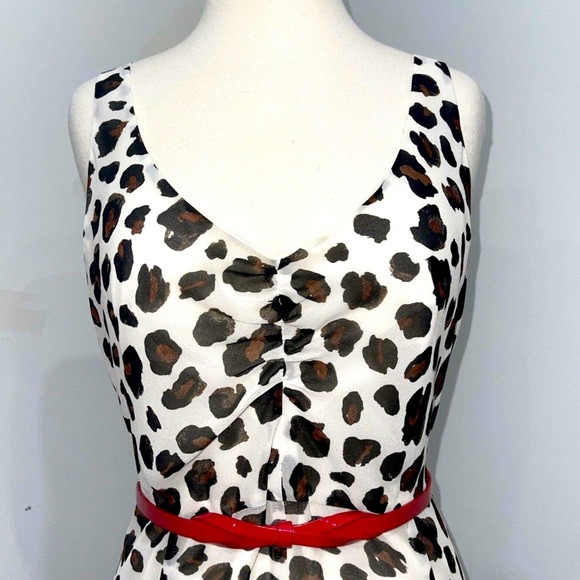 Kate Young Lined White Leopard Print
Sleeveless Dress, Women's Size 6 Ruffled - Picture 2 of 13